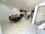 Oportunidad de Venta Casa con 2 depas en Sm 50 frente al...