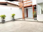 OPORTUNIDAD DE VENTA DE HERMOSA CASA EN CONDOMINIO...