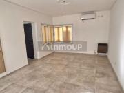 Oportunidad de venta! Propiedad Totalmente Renovada a...