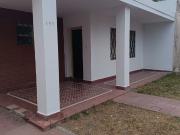 OPORTUNIDAD EN ALTO ALBERDI! CASA + 2 Dptos