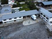 ¡Oportunidad en Calderón! Propiedad con oficinas y...