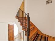 Oportunidad en calle Julio César–Vivienda totalmente...