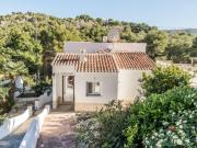 Oportunidad en Jávea – Villa de 5 Habitaciones con...