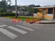 Terreno En Esquina En Paracas · Zona Habitada · 182.25...