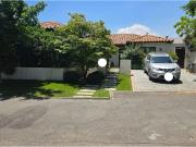 Oportunidad en Piedra Roja