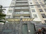 Oportunidad en Surco: Dúplex con Ascensor y Cochera en...