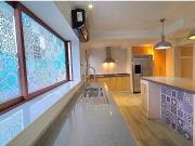 OPORTUNIDAD EQUIPADA CASA EN CONDOMINIO LOS ANDES