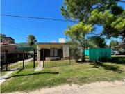 Oportunidad esquina VENTA DOS CASAS PLAYAS DE ORO CARLOS PAZ