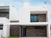 Oportunidad estrena residencia la vista 4 recamaras roof...