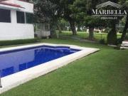 OPORTUNIDAD, EXCELENTE PRECIO! AGRADABLE CASA UBICADA EN...