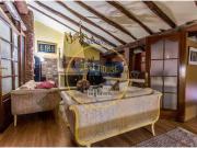 OPORTUNIDAD GRAN CASA DE TRES PLANTAS CERCANA A...