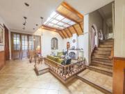 Oportunidad! Hermosa casa de estilo a metros de Av....