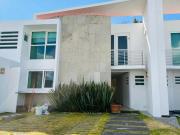 OPORTUNIDAD INCREIBLE CASA EN METEPEC NO DEJES PASAR...