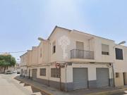 ¡OPORTUNIDAD INVERSORES! Casa con Gran Garaje en Ibi...