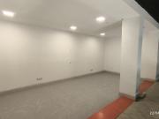 ¡OPORTUNIDAD! Local Comercial en venta en calle Óbolo...