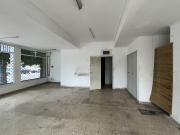 OPORTUNIDAD LOCAL + DPTO. 3 AMB. EN ESQUINA + ESPACIO AEREO