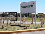 OPORTUNIDAD! Lote perimetral en barrio Santa Lucia....