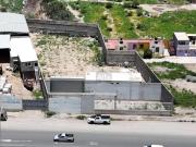 OPORTUNIDAD PARA NEGOCIO E INVERSIÓN Terreno Bardeado en...