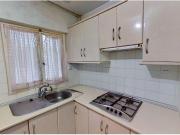 Oportunidad para reformar cerca del centro – 3...