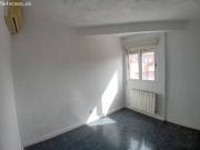 Oportunidad! Piso céntrico 2 habitaciones