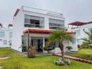 Oportunidad por viaje! Bella Casa Cond. Formentera en...