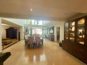 ¡OPORTUNIDAD! SE VENDE CASA EN VILLA MAGNA