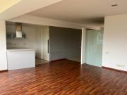 Oportunidad, se vende depto con súper ubicación en Santa...