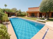 Oportunidad única a unos pasos de Puerto Banús en...