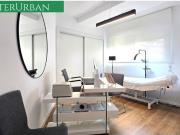 Oportunidad única: clínica de gran éxito en Llíria con 3...