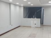 Oportunidad ÚNICA de alquiler en plena zona comercial de... Oportunidad ÚNICA de alquiler en plena zona comercial de...