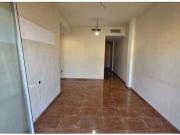 Oportunidad Única en el Corazón de Totana: Piso a...