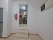 Oportunidad Única en Huerta la Reina: Local con...