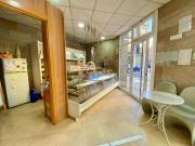 Oportunidad única en Nou Moles: Local de...