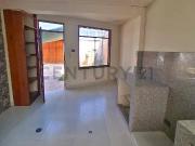 ¡Oportunidad única en TACNA! Casa espaciosa a pasos de...