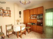 ? Oportunidad Única: Local Comercial + Vivienda en el...