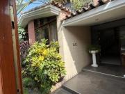 ! Oportunidad Única! Majestuosa Mansión en San Borja con...