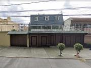 OPORTUNIDAD unica propiedad a un increíble precio en...