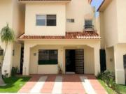 ¡OPORTUNIDAD ÚNICA! REMATO CASA EN EL SEGUNDO, ALTA...