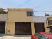 ¡OPORTUNIDAD ÚNICA! VENTA DE CASA EN BOULEVARD JURICA LA...