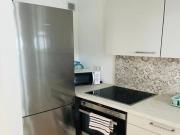 Oportunidad única: Vivienda reformada a pasos de la...
