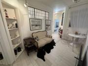 Venta Departamento 4 ambientes dependencia balcón Monserrat