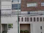 Oportunidad ! Venta de Amplio Departamento en Remate...