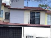 Oportunidad! Venta de Casa en Rinconada de las Arboledas