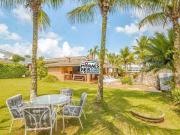 Oportunidade Casa à Venda no Condomínio Acapulco na...