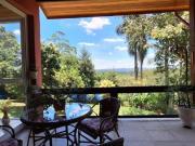 Oportunidade! Casa à venda, próxima a Granja Viana,...