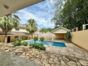 OPOrtunidade! Casa com 4 dormitórios, sendo 02 suites...