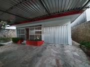 Oportunidade! Casa com piscina ao lado do Shopping Patteo!