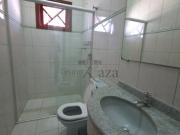 Oportunidade Casa em CondomÃnio Jardim Coleginho 4...