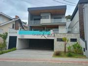 Oportunidade Casa em Condomínio Residencial Jaguary 5...