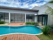 Oportunidade Casa Luxuosa no Portal do Sol Green com...
